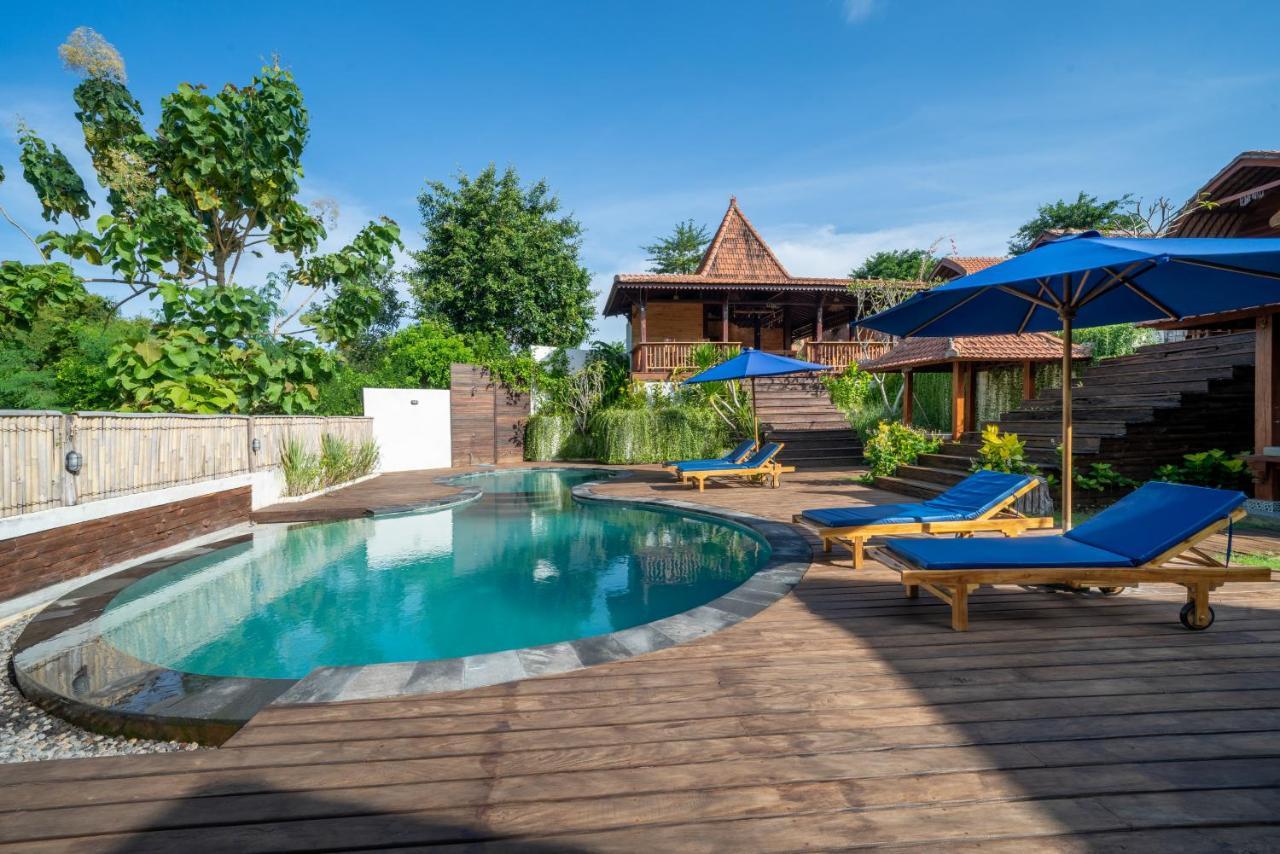 Lumbung Sari Hotel Uluwatu  Exterior photo
