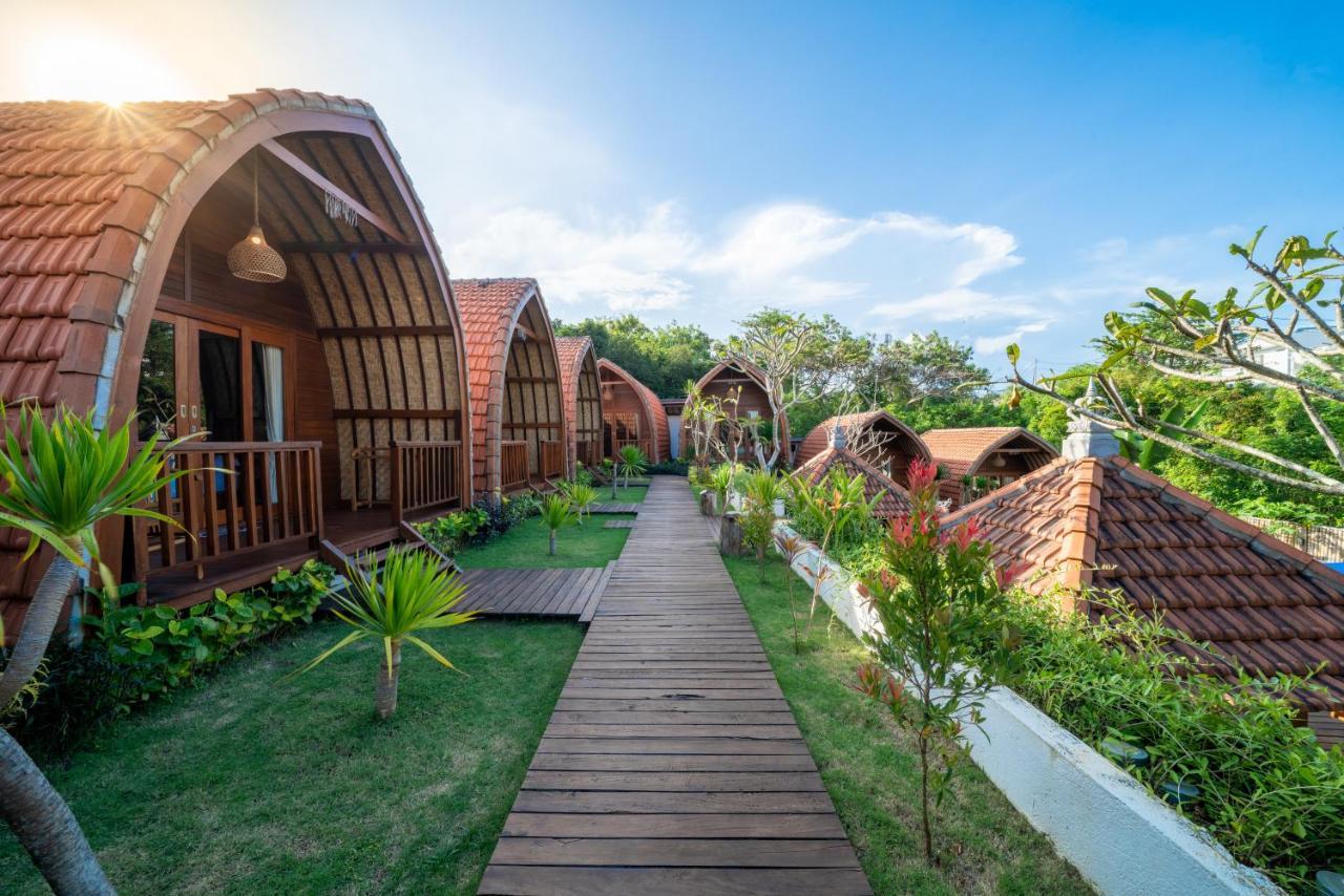 Lumbung Sari Hotel Uluwatu  Exterior photo
