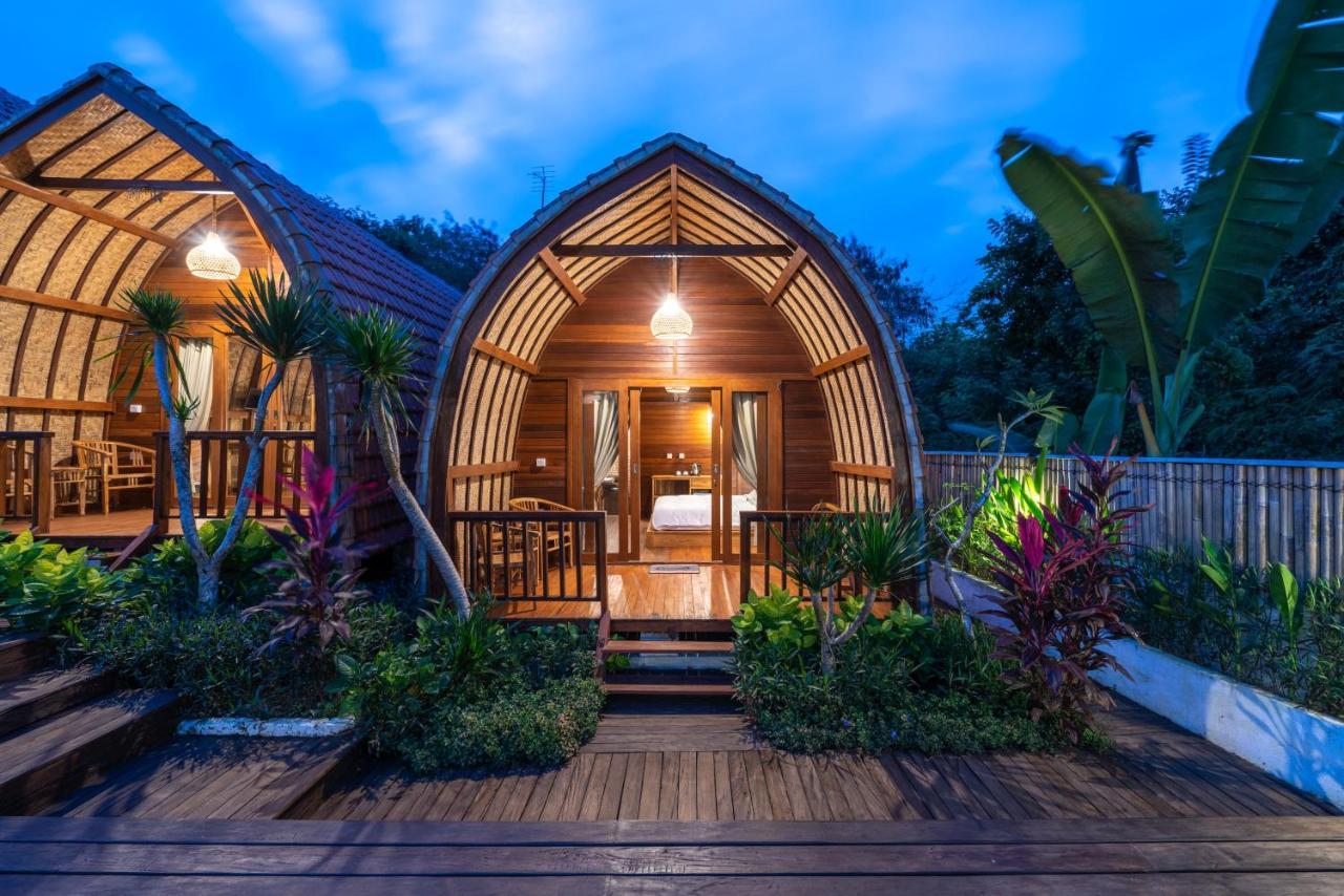 Lumbung Sari Hotel Uluwatu  Exterior photo