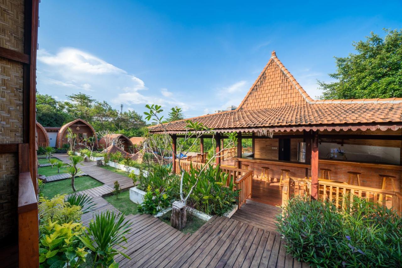 Lumbung Sari Hotel Uluwatu  Exterior photo