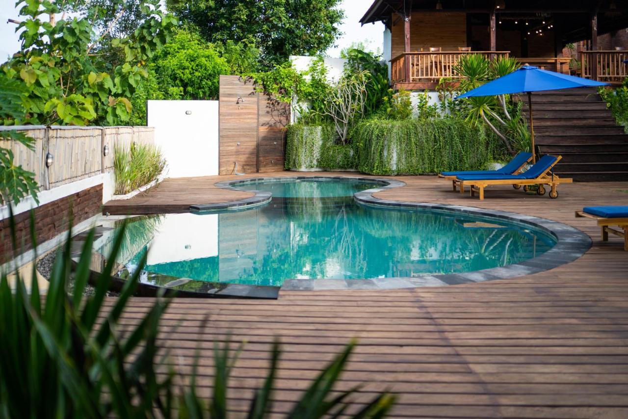 Lumbung Sari Hotel Uluwatu  Exterior photo